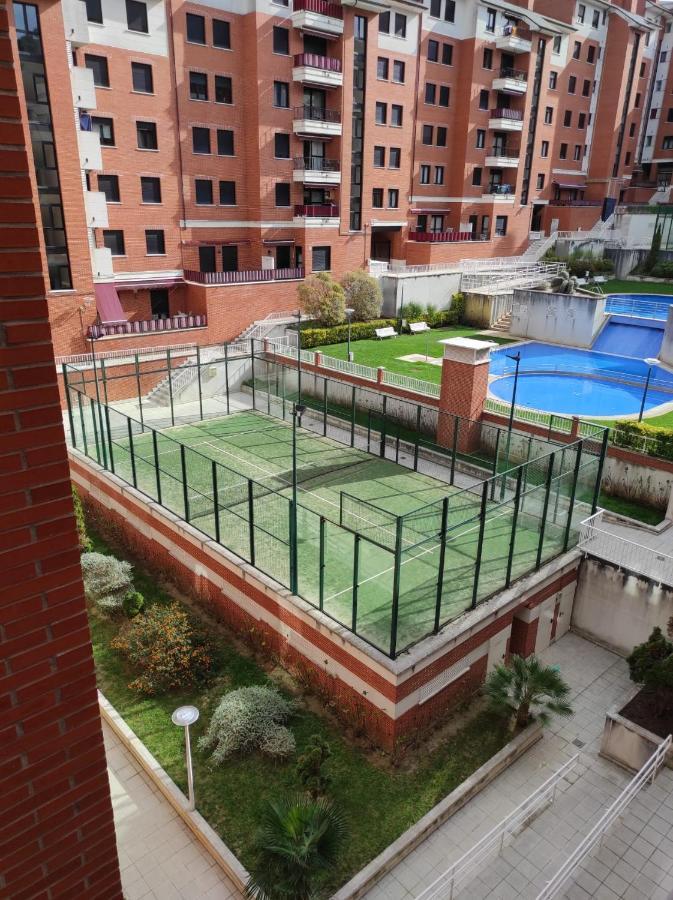 Precioso Apartamento Con Terraza, Pistas De Padel Y Piscinas Διαμέρισμα Castro Urdiales Εξωτερικό φωτογραφία